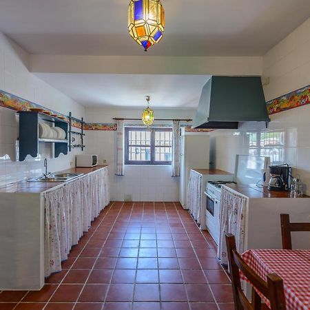 Holiday Home El Pilarillo Piscina Compartida Alcaucín Kültér fotó