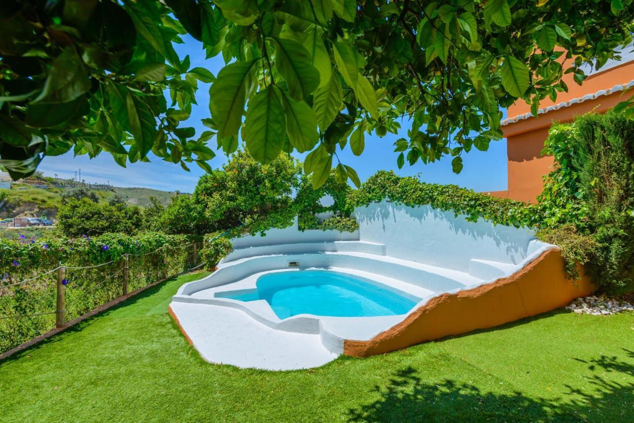 Holiday Home El Pilarillo Piscina Compartida Alcaucín Kültér fotó