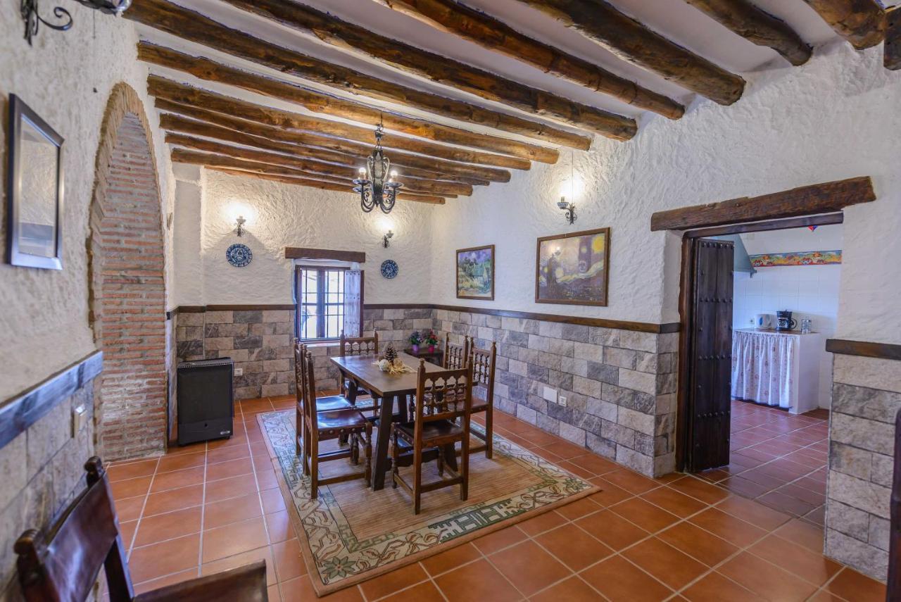 Holiday Home El Pilarillo Piscina Compartida Alcaucín Kültér fotó