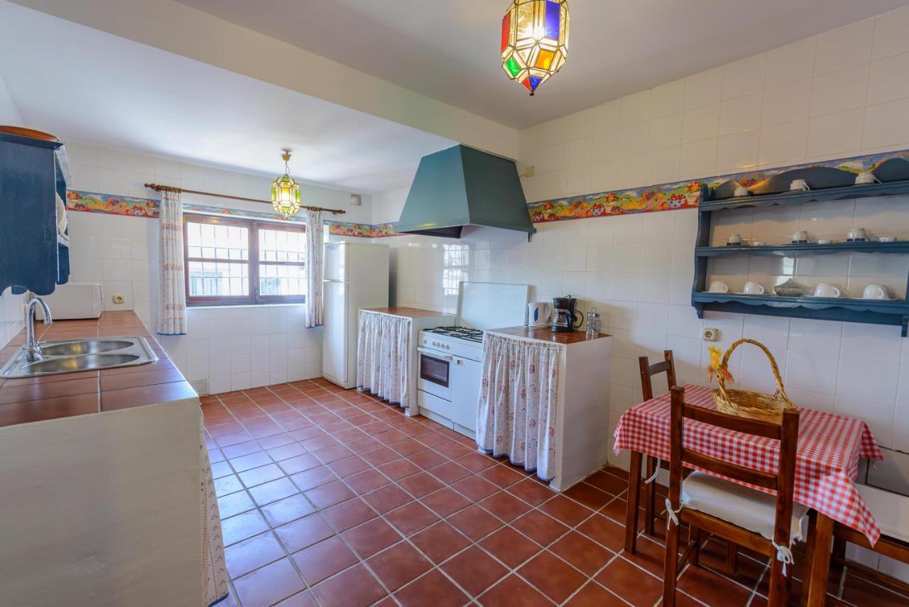 Holiday Home El Pilarillo Piscina Compartida Alcaucín Kültér fotó