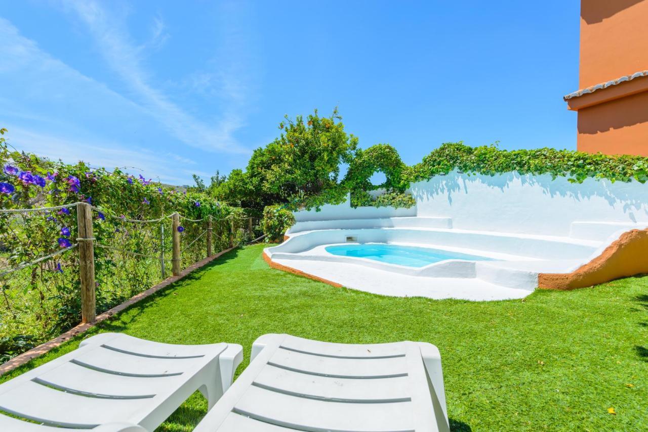 Holiday Home El Pilarillo Piscina Compartida Alcaucín Kültér fotó