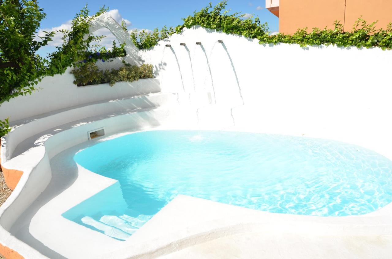Holiday Home El Pilarillo Piscina Compartida Alcaucín Kültér fotó